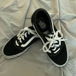VANS Black Lace-Up Old Skool Sneakers